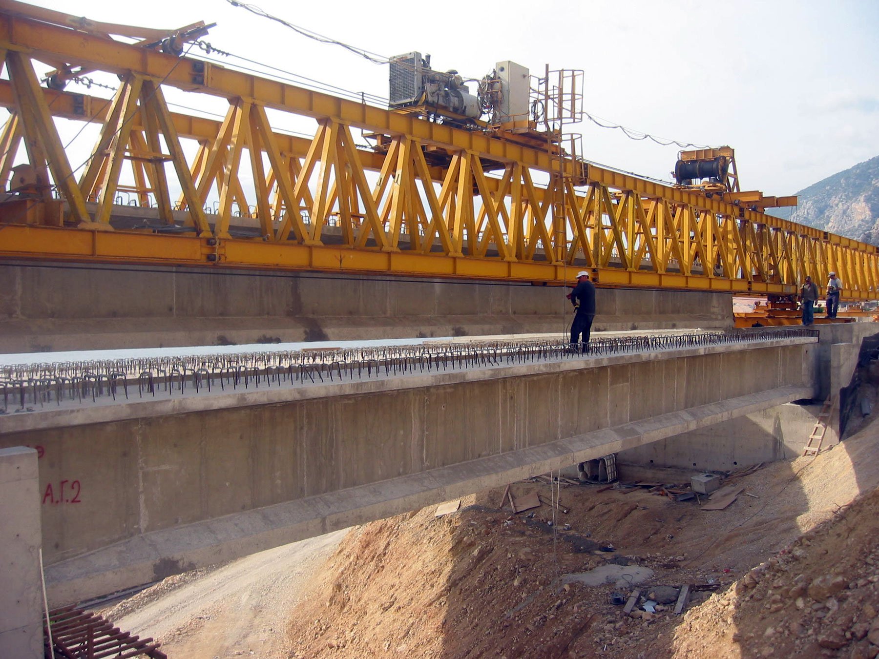 AG2 bridge, constructed with the precast beam method