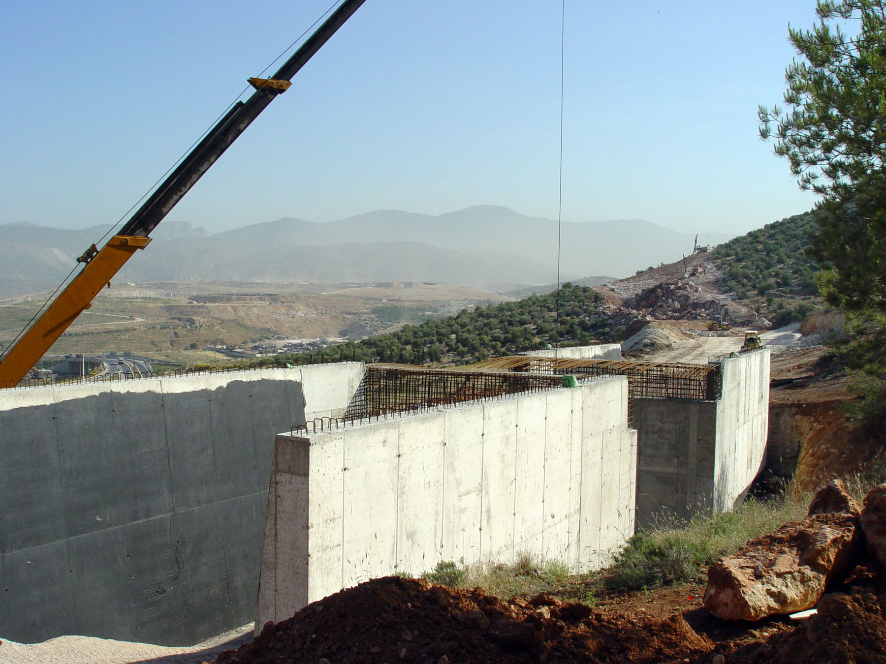 retaining wall construction site