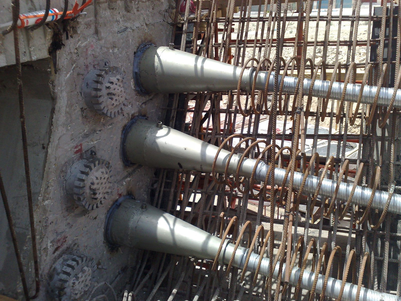 span nby span cast in situ method construction