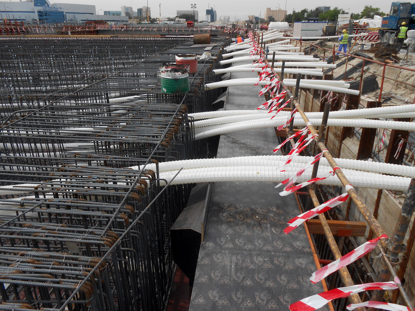 voided slab bridge construction