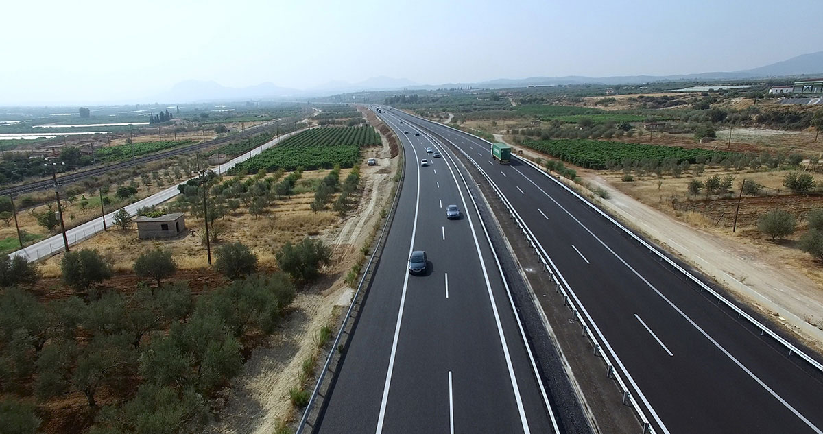 T7 τοίχος συγκράτησης, σύστημα συγκράτησης